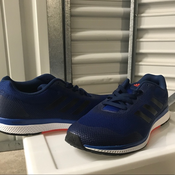 adidas mana bounce aramis